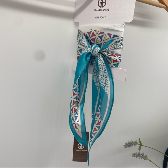 GIANI BERNINI
Geo-print Kite Scarf In Turq/aqua New - Picture 5 of 5